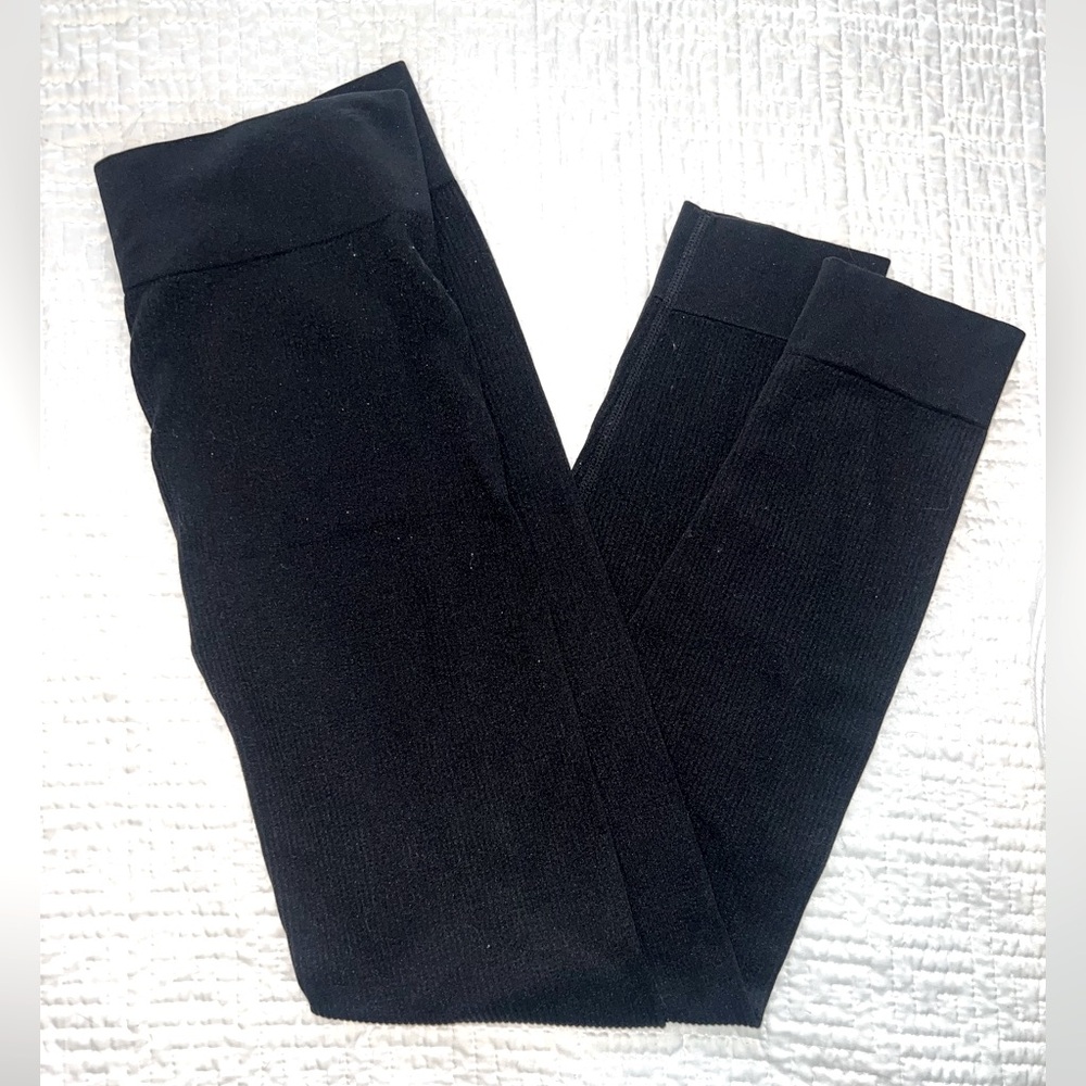 H&M Black Ribbed Leggings